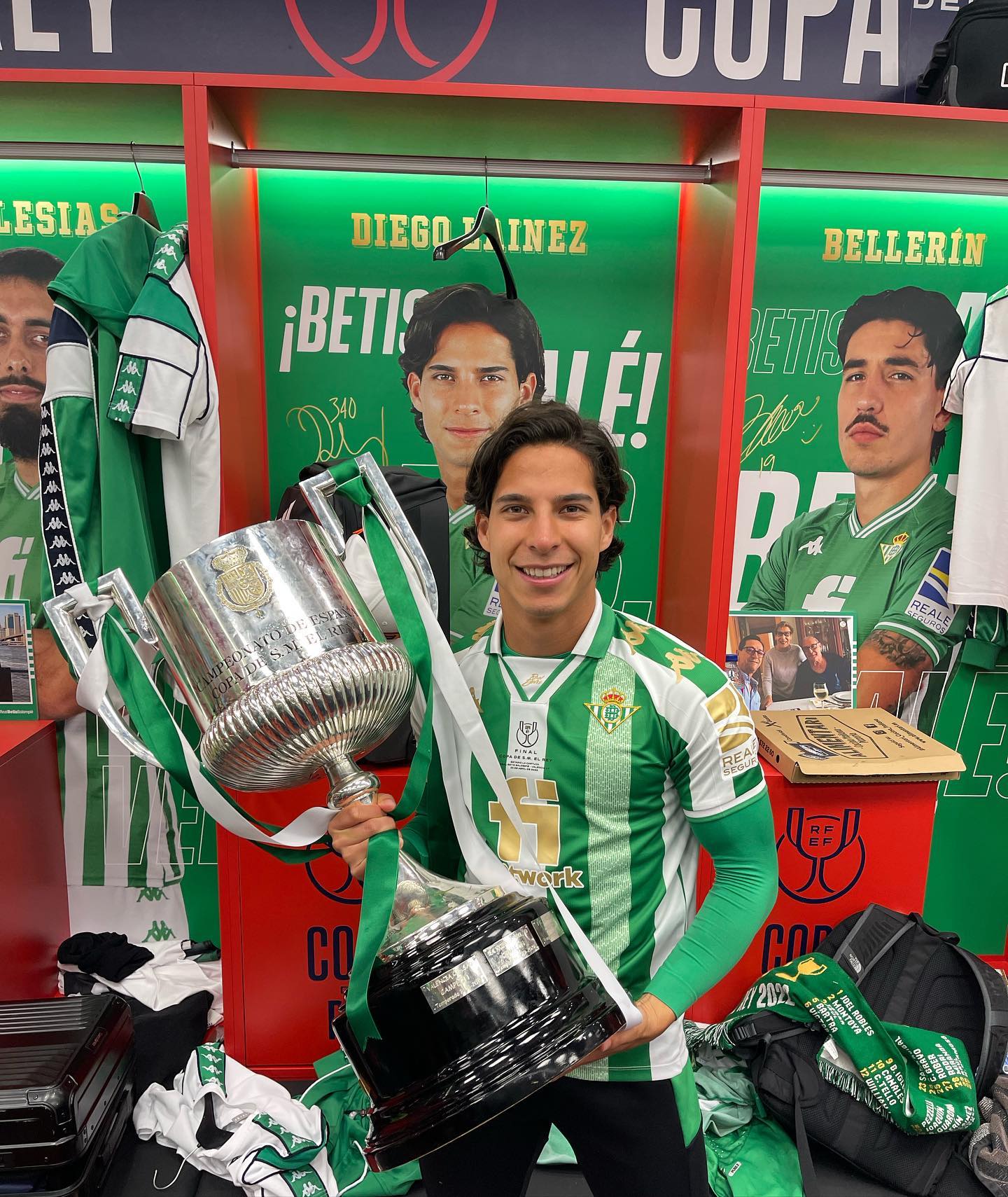 Diego Lainez Bio, Age, Career, Net Worth, Height, Education, Girlfriend & More