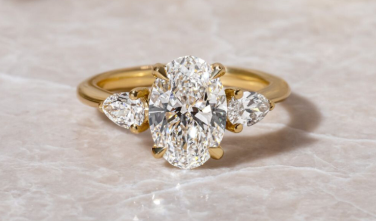 Uncover the Beauty of the 2 Carat Oval Shaped Diamond Ring