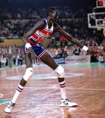 How Tall Was Manute Bol